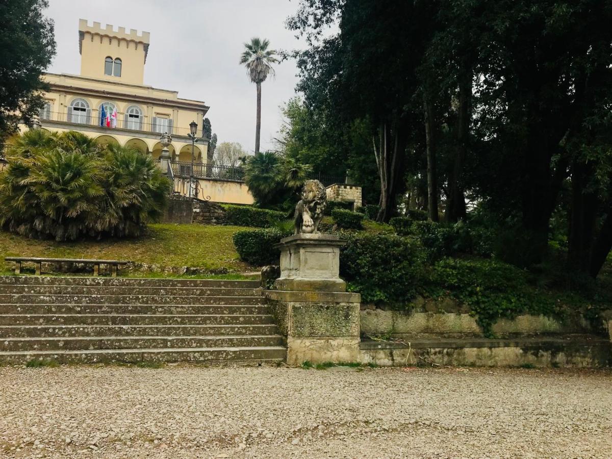 Appartamento Stibbert Florenţa Exterior foto